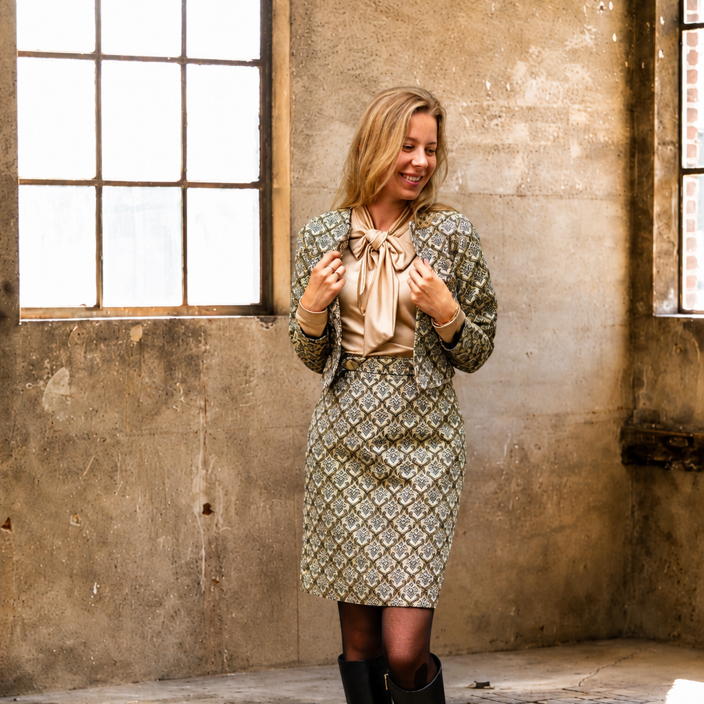 Women's clothing