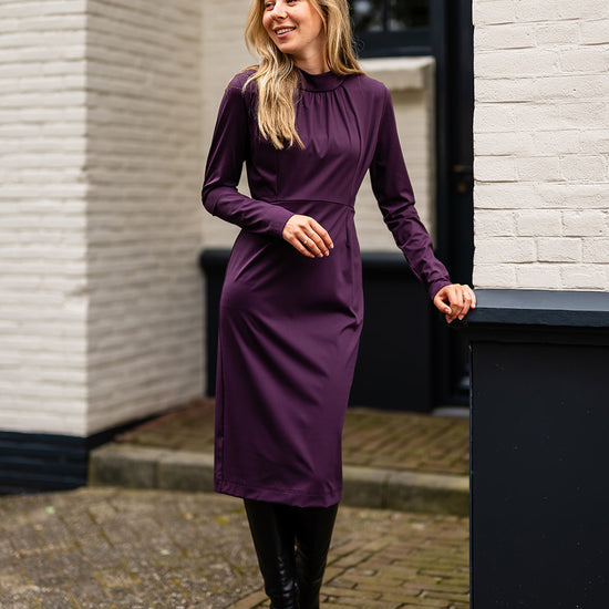 Port Lavande Jurk Leontien aubergine